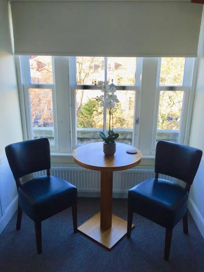Solo Room